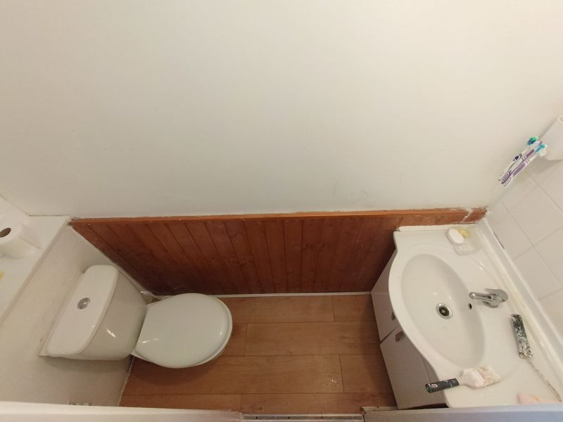 Photo 2- click for photo gallery